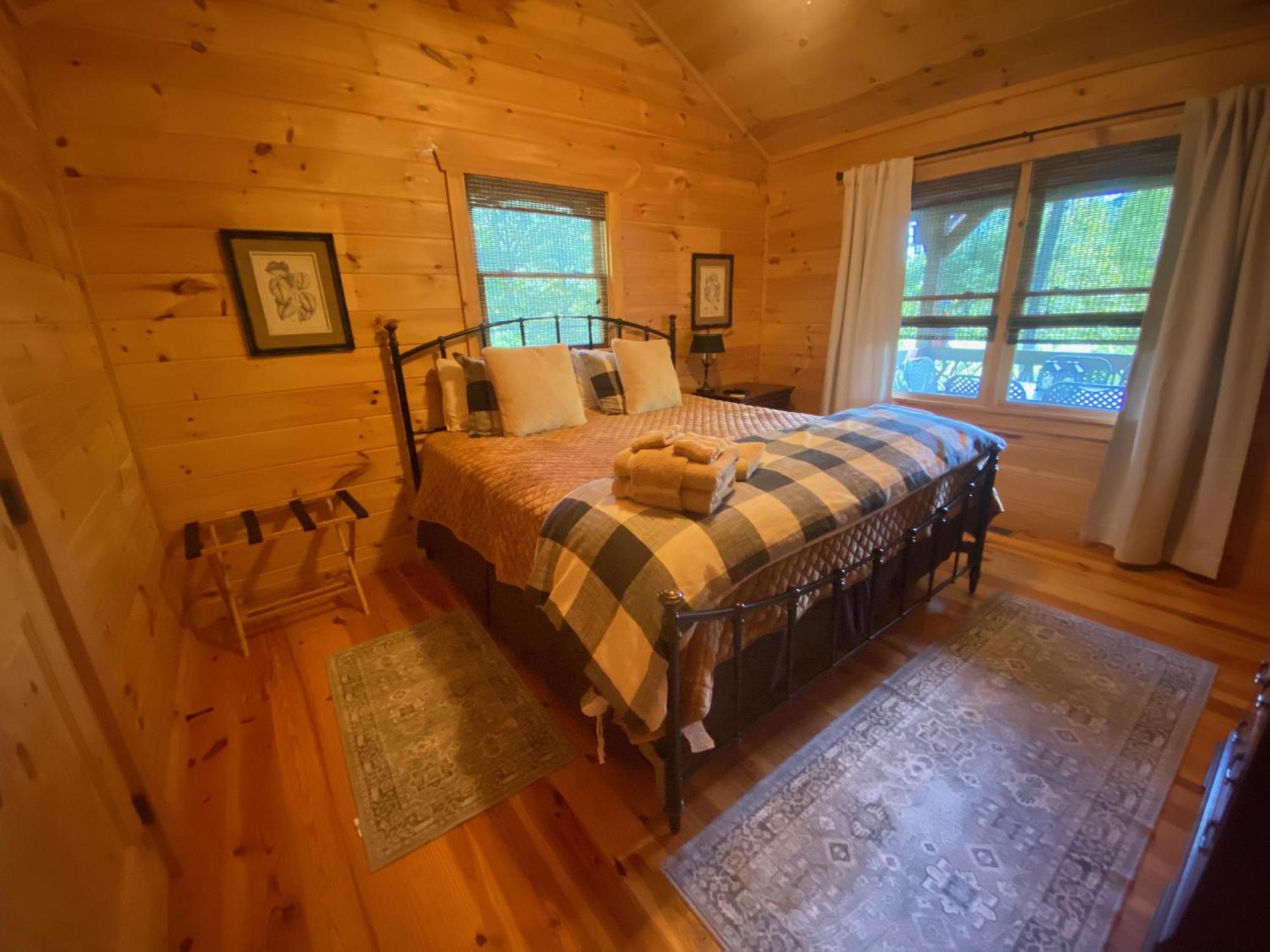 Willa The Cozy Lazy Laurel With Year-Round Mountain Views, Hot Tub, Fire Pit Cherry Log Zewnętrze zdjęcie